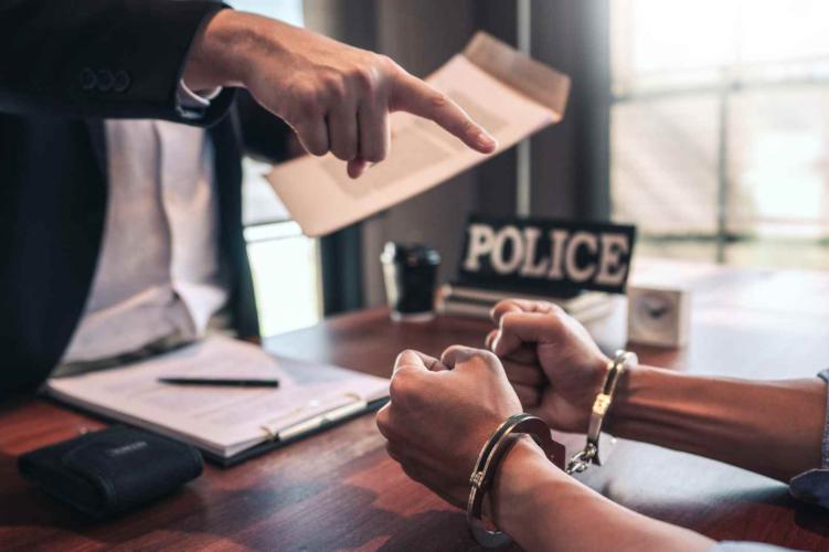 7 TIPS PENGACARA UNTUK KEPERLUAN PENDAMPINGAN HUKUM DI POLRES