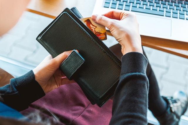 CARI TAHU ASPEK HUKUM PERBANKAN SYARIAH DI INDONESIA