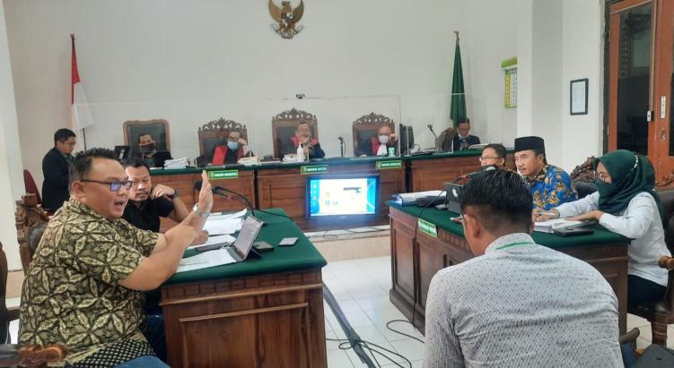 TAHAPAN DAN PROSES GUGATAN PERDATA DI PENGADILAN, JANGAN SAMPAI KELIRU!